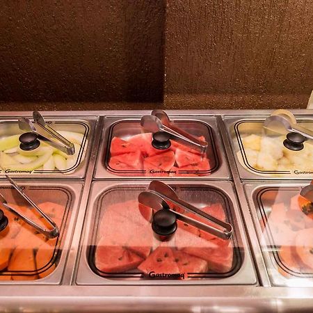 Stratus Vila Hotel ヴォルタ・レドンダ エクステリア 写真