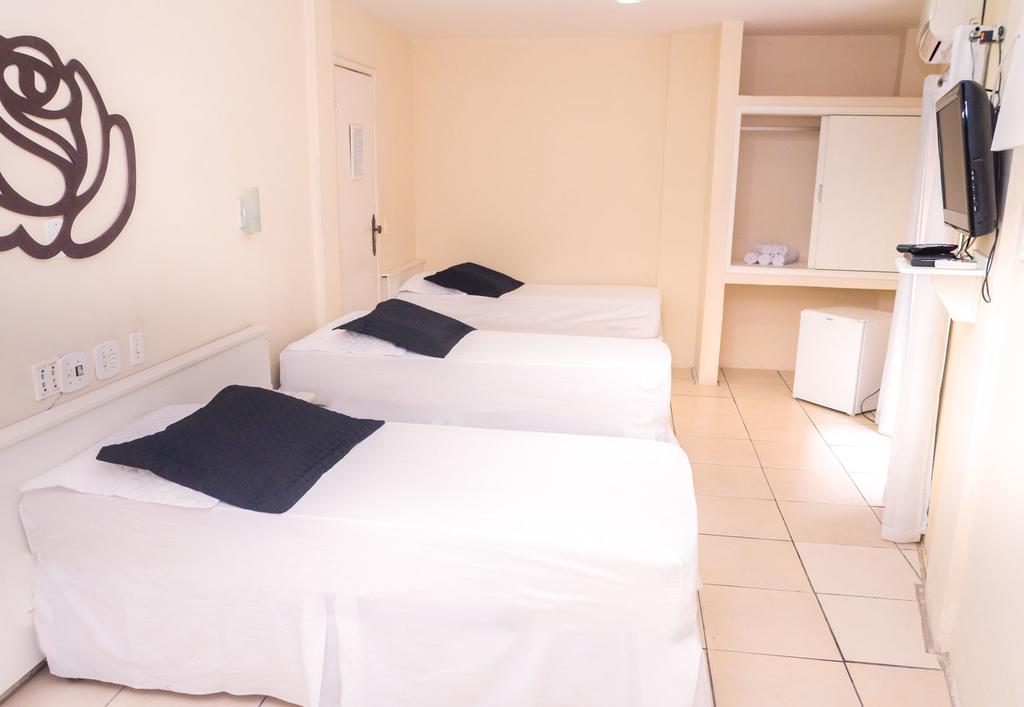 Stratus Vila Hotel ヴォルタ・レドンダ エクステリア 写真